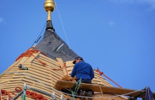 Cómo colocar las escaleras para trabajos de fachadas