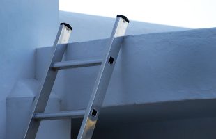 Por Qué Las Escaleras De Aluminio Están Sustituyendo A Las De Madera