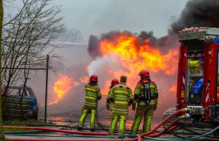 Escaleras que ayudan a apagar fuegos