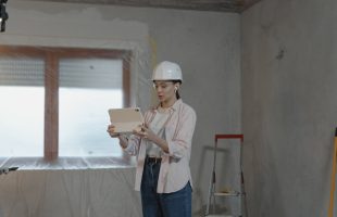 El Protocolo de uso seguro: Los 5 puntos clave para evitar accidentes graves con escaleras extensibles